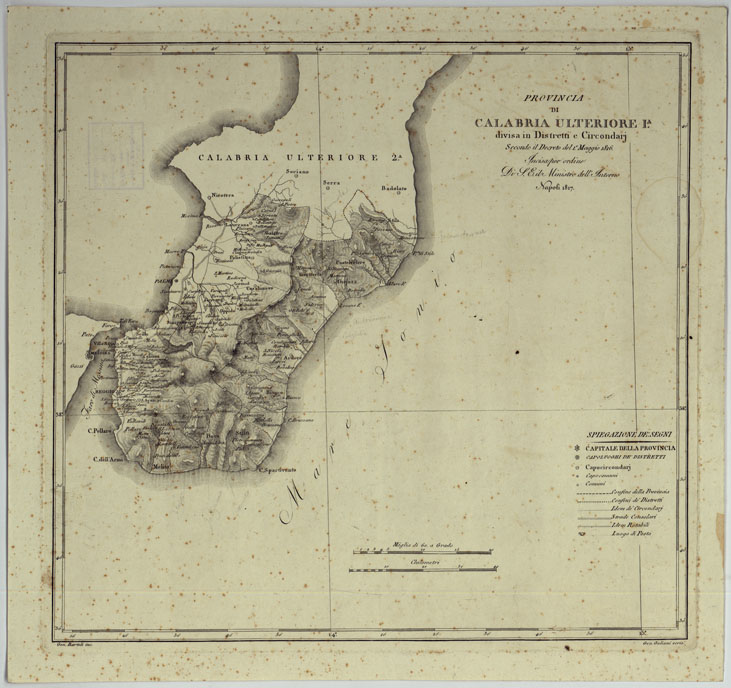 (N:312) ATLANTE DELLE QUINDICI PROVINCIE AL DI QUA DEL FARO DEL REGNO DELLE DUE SICILIE A NORMA DELLA LEGGE DEL 1 MAGGIO 1816. INCISE D'ORDINE DI S. E. IL SEGRETARIO DI STATO MINISTRO DEGLI AFFARI INTERNI DA GENNARO BARTOLI - PROVINCIA DI CALABRIA ULTERIORE 1. (CA007030) Carte e stampe antiche: riproduzione a colori su carta (formato A2)